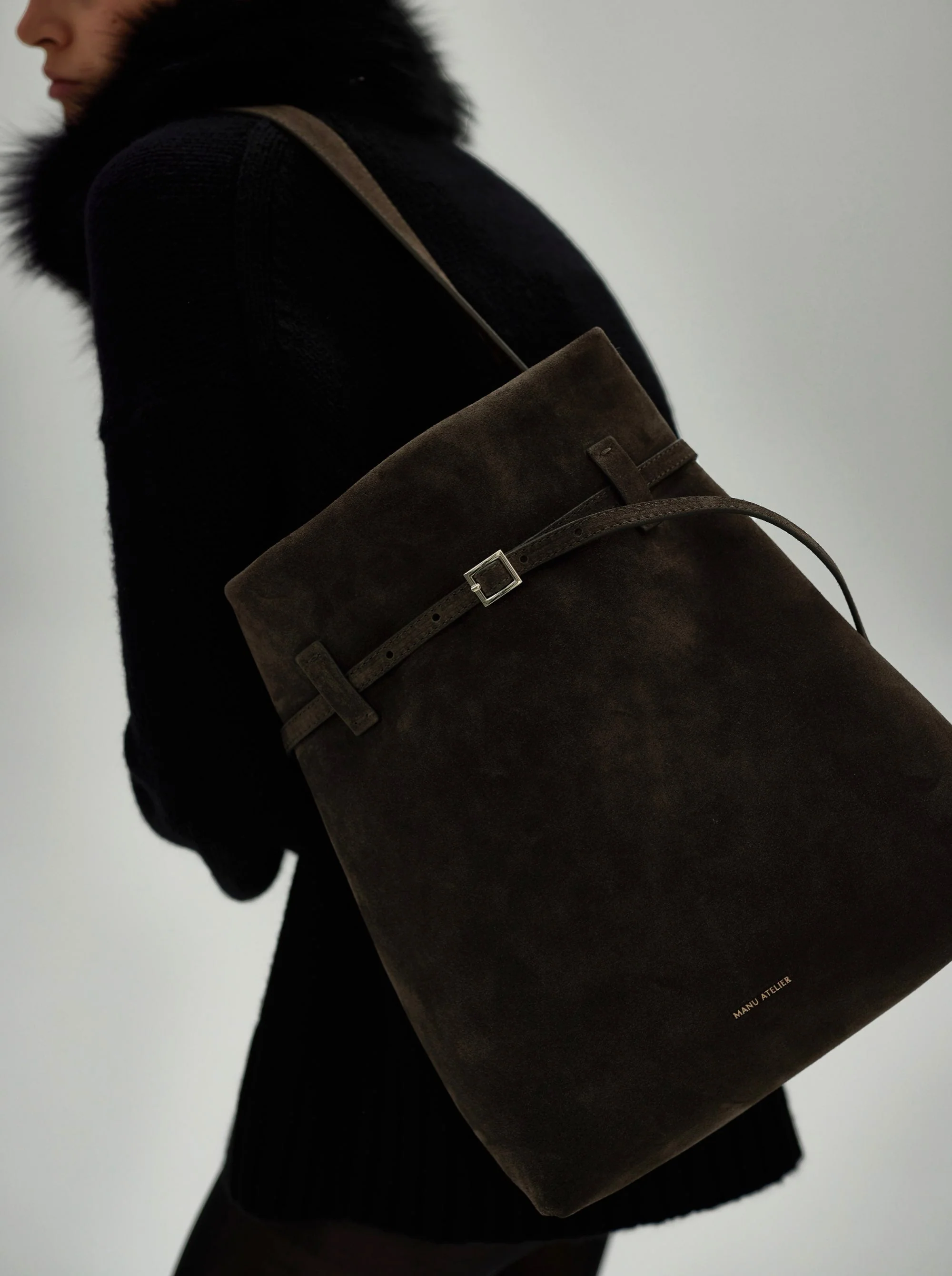 Tote du Jour Tobacco Green Suede - Image 3